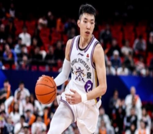 記者：在無緣季后賽的球隊(duì)中北控和新疆可能是想對最令人失望的