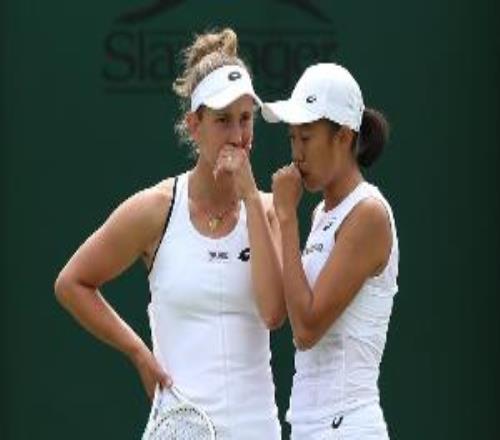 張帥梅爾滕斯21麥克納莉佩古拉，晉級(jí)馬德里賽女雙第二輪