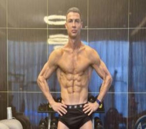 自律！前廚師揭秘C羅食譜：咖啡絕不加糖、不吃面粉制品不喝牛奶