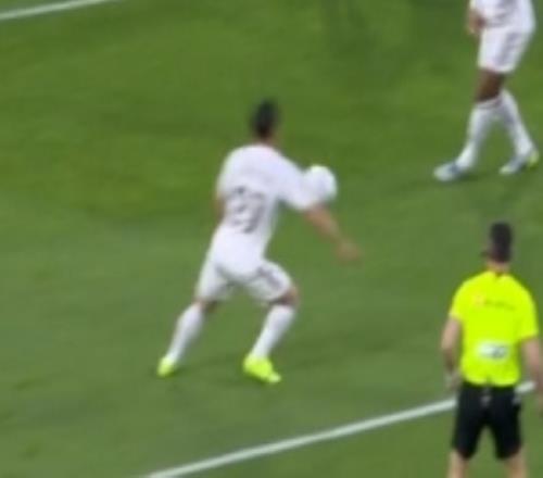 判罰分析機構：迪亞斯手球被轉播完全忽視沒有任何近距離回放