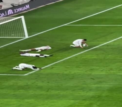 遭贝蒂斯压哨绝平！皇马多名球员赛后瘫倒在自家门前