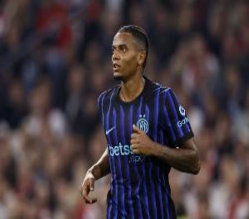 羅馬諾：阿坎吉1500萬轉(zhuǎn)會國米已敲定斯洛特非常欣賞鄧弗里斯