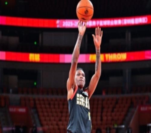 CBA官方：深圳外援史密斯當(dāng)選本賽季第四期月度最佳國(guó)際球員