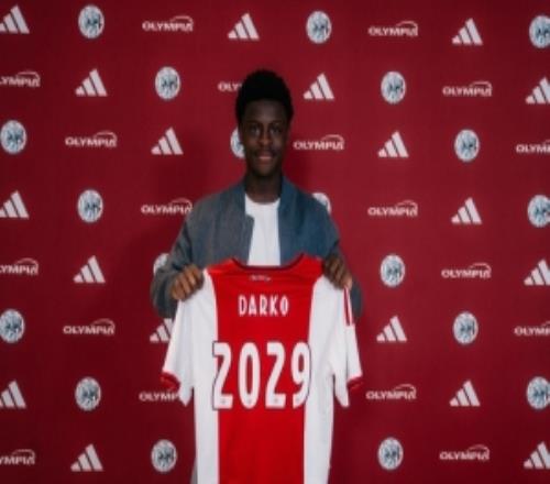 官方：阿賈克斯與16歲青訓(xùn)前鋒簽下職業(yè)合同，持續(xù)至2029年