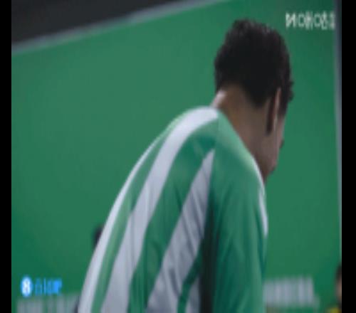 有爱！姆巴佩、维尼修斯、贝林赛前与安东尼的儿子互动