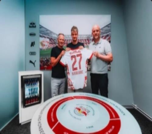 米體：國米正在運作阿拉杰貝戈維奇的轉(zhuǎn)會，球員無意留在勒沃庫森