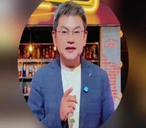 蘇群：今夏很多球隊會搶道蘇姆年薪1500萬往上走沒問題