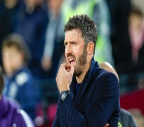 曼晚：卡里克轉(zhuǎn)正幾無(wú)懸念曼聯(lián)不會(huì)再讓任何主帥獨(dú)斷球員轉(zhuǎn)會(huì)權(quán)