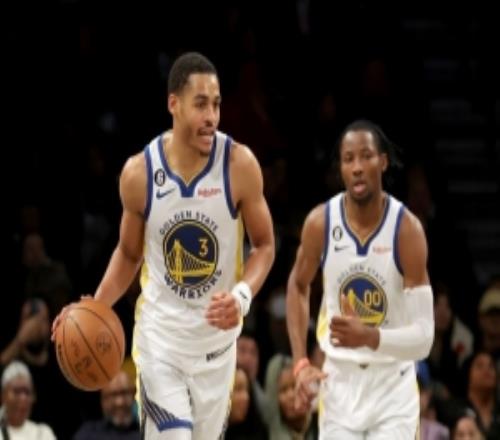 KG：勇士培養(yǎng)懷斯曼&普爾&庫明加接班都失敗了他們適應(yīng)不了體系