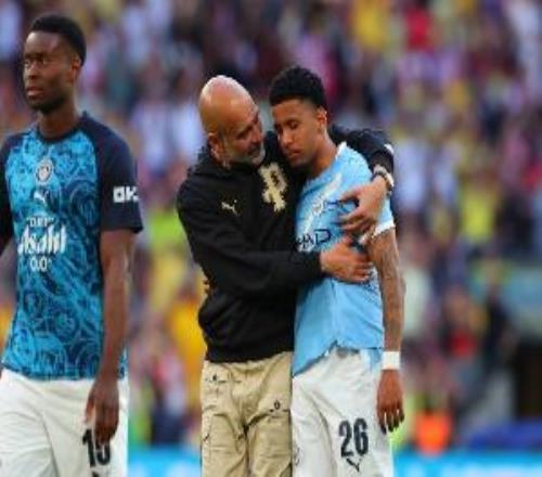 鏡報：曼城排出的二線陣容毫無節(jié)奏感，不華麗但三冠夢想仍堅實