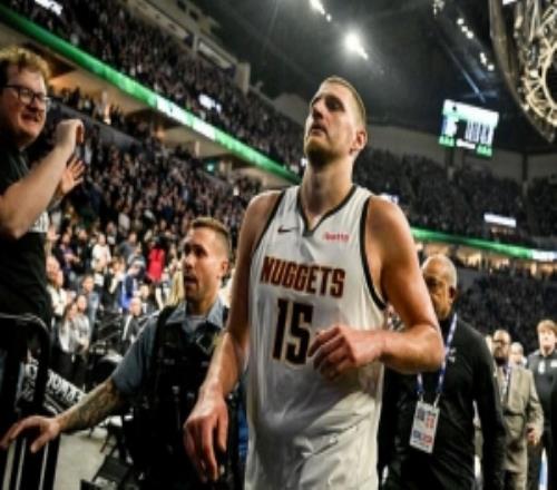 雙輸局面達(dá)成唐斯奪舍約基奇卡硬杜軟