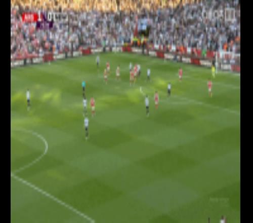 前裁判：波普沒吃紅牌是正確的判罰，當(dāng)時(shí)一旁還有另一名防守球員