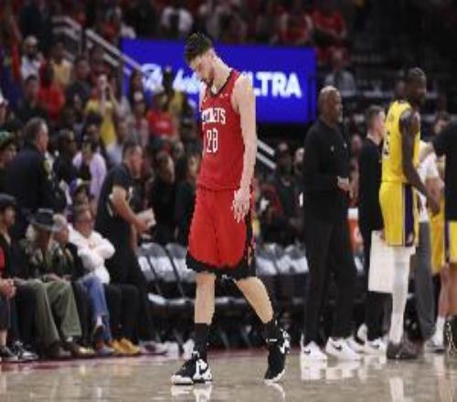 這啥命中率?。∩昃┓腔@下油漆區(qū)命中率僅35.5%&出手卻多9次