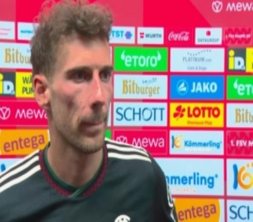 格雷茨卡：今夏轉(zhuǎn)會(huì)米蘭傳聞不屬實(shí)與巴黎之戰(zhàn)是地獄級(jí)難度較量