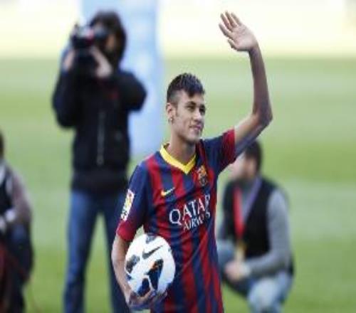 哈維：我從未見過比21歲的內(nèi)馬爾更接近梅西的球員