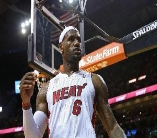 季后賽40+命中率！森林狼奇兵道蘇姆17中13才第8老詹榜上有名