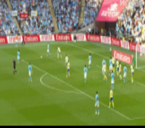 快速扳平！多庫射門折射入網(wǎng)，曼城11南安普頓