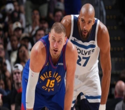 約基奇：戈貝爾是非常優(yōu)秀的防守者森林狼全隊(duì)防守都很好