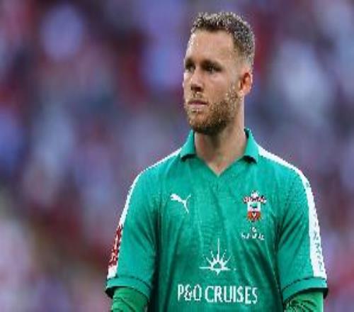 佩雷茨：外租期間主要和諾伊爾保持聯(lián)系連續(xù)出場讓我找到了節(jié)奏