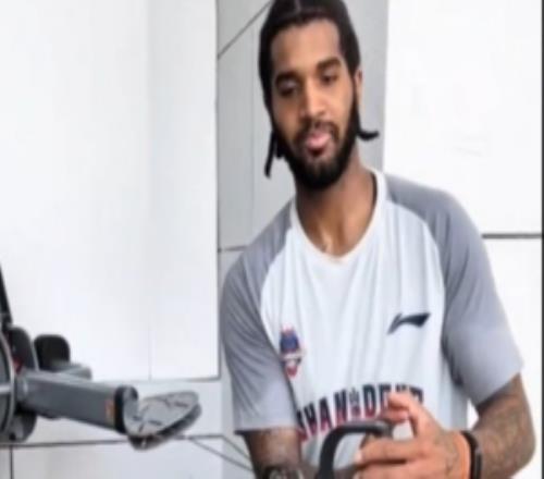 12進8系列賽明晚打響！山東男籃曬訓練視頻：季后賽備戰日