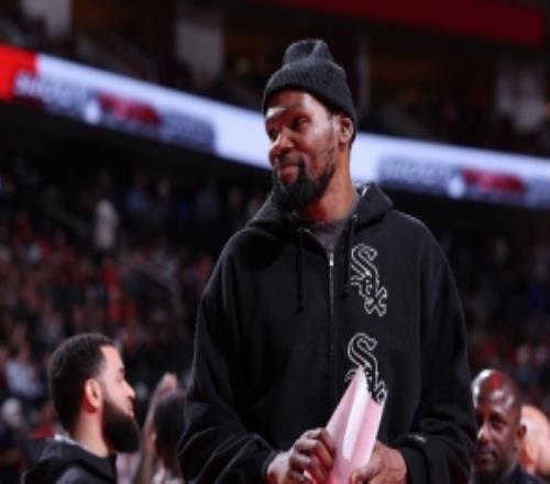 解說(shuō)：火箭若被橫掃也不能說(shuō)杜蘭特沒帶來(lái)提升他季后賽就打了1場(chǎng)