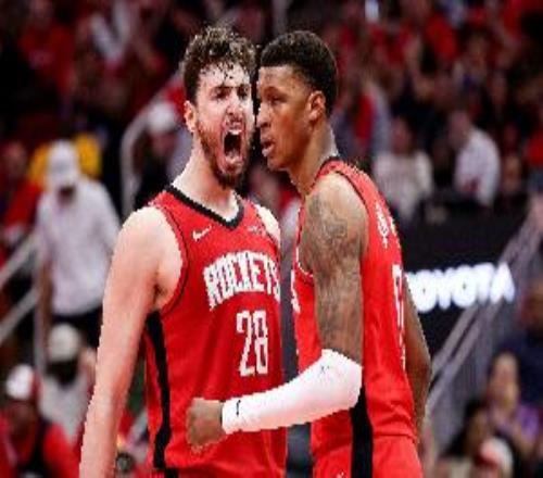 小賈巴里：申京英語越來越好也越來越敢于發(fā)聲承擔(dān)起領(lǐng)袖角色