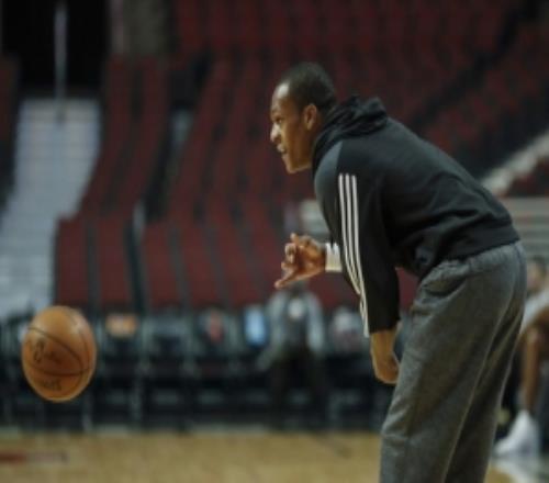 Stein：隆多是鵜鶘主帥候選人之一完成面試和博雷戈哈姆等競爭