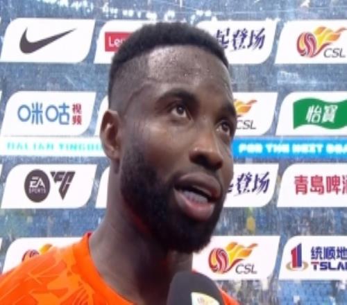 奧斯卡：在梭魚灣這種氛圍下踢球很享受，全隊把握住了很多細節(jié)