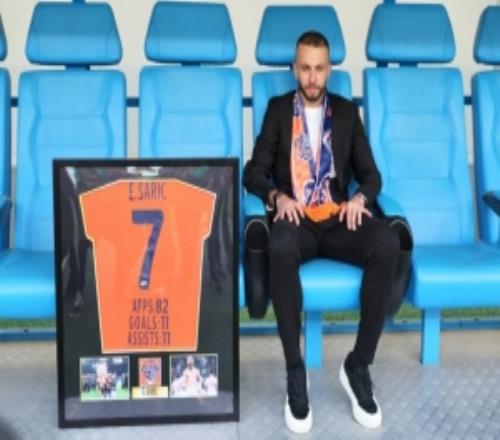 昨夜，我們的功勛球員薩里奇回到青春，一起見證了比賽的勝利