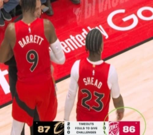 我打衛冕冠軍ESPN全美直播烏龍騎士的對手從猛龍變成了雷霆