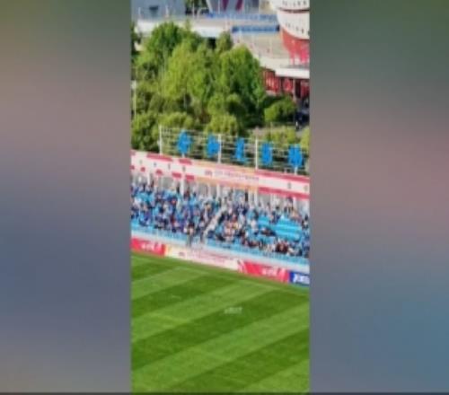 小而美！武漢女足啟用新主場(chǎng)，為可容納8000人的專業(yè)足球場(chǎng)