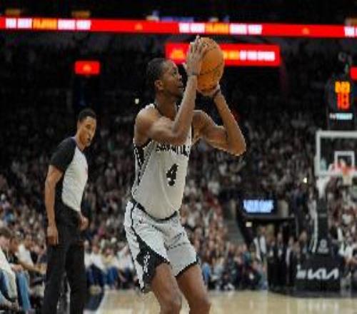 米奇：福克斯大概打出了加盟馬刺的最佳一戰比賽節奏收放自如