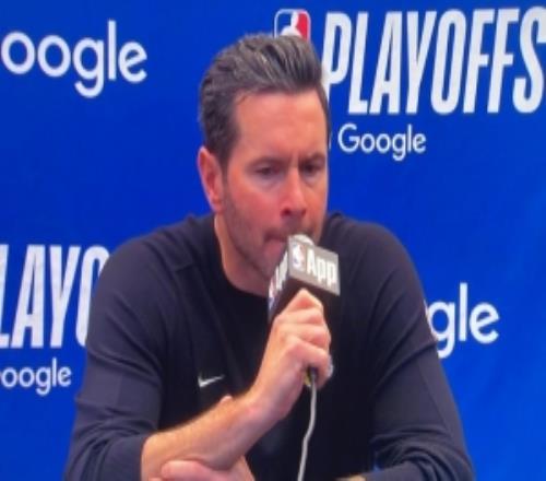 雷迪克谈全场24失误：未来几天征途国际
会花很多时间想办法避免失误