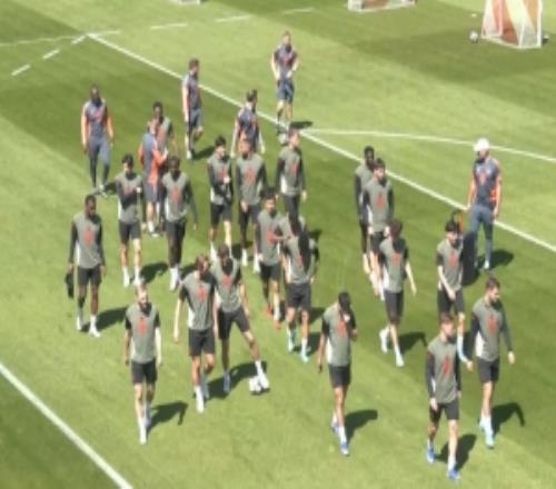 卡爾、格納布里、比朔夫等5人未參加合練，將缺席對陣巴黎首回合