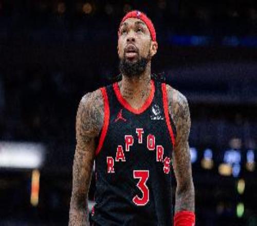 空位投不进！英格拉姆首节7投仅1中拿到2分三分2中0