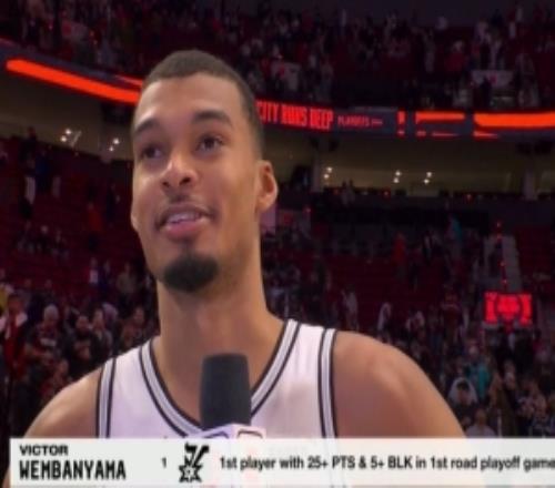 文班生涯首個季后賽客場拿下至少25分5蓋帽NBA歷史首人！