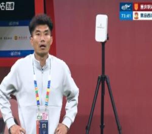 青島西海岸四月戰(zhàn)績：5場中超4平1負，進3球丟7球，取得4個積分