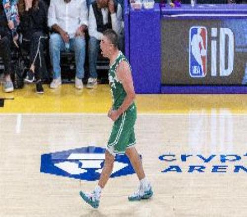 馬祖拉：無論首發(fā)或替補普理查德始終保持著一貫的職業(yè)素養(yǎng)