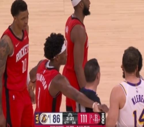 沒必要了！克萊伯與小史密斯沖突阿門上前勸架