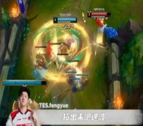 當(dāng)?shù)之?dāng)媽！TES對陣NIP語音里：JKL還要手把手教輔助前期對線細(xì)節(jié)