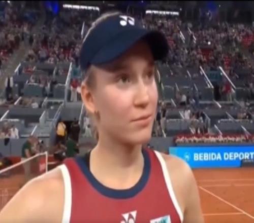 萊巴金娜：鄭欽文是個難對付的對手，我很高興抓住了第二盤的機會