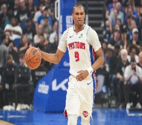 美記：活塞必須把奧薩爾撤出首發&上許爾特雖削防守但能拉開空間