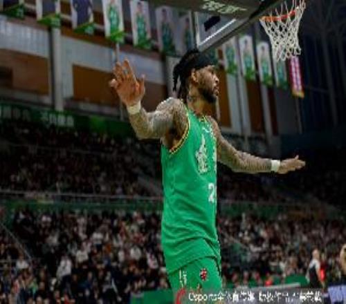 已經(jīng)兩雙了！莫蘭德半場(chǎng)6中5高效拿下10分10板2助