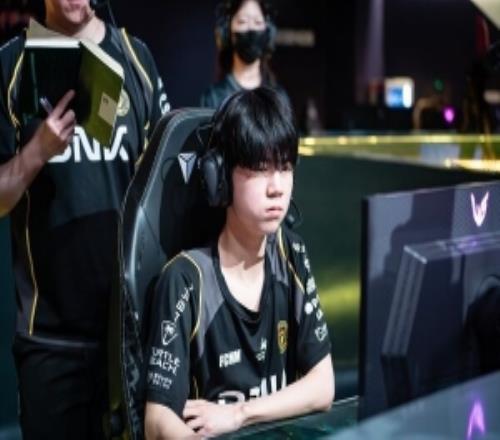 韓網熱議BFX下放Diable：只會打游戲沒有常識意識不到年薪怎么來