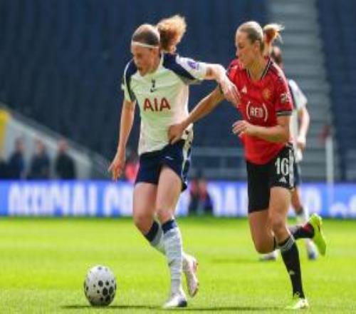 支持抗擊艾滋?。÷?lián)vs小蜜蜂，紅魔胸前印字從驍龍換成RED