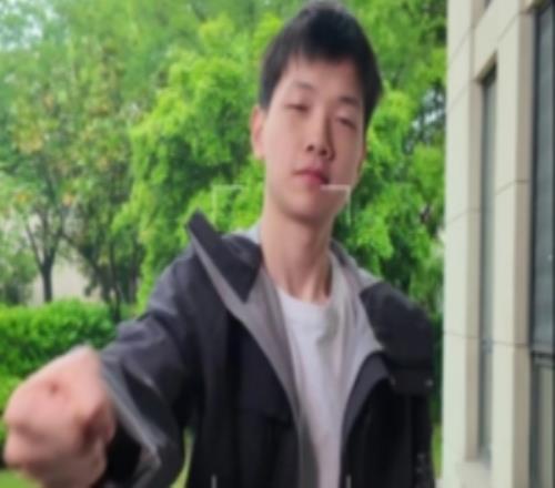 TES分享Creme跳手勢(shì)舞花絮：林堅(jiān)手勢(shì)舞NG純享版