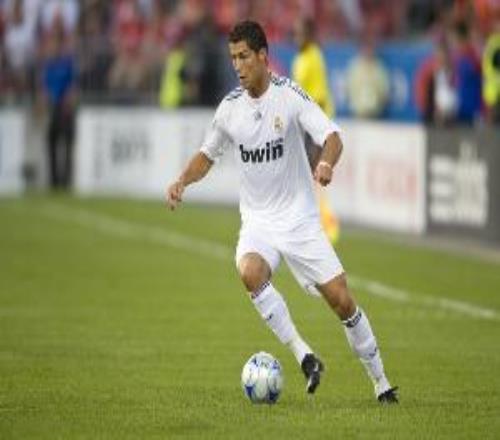 C羅效力期間皇馬前33輪進球均達到80粒，離開后僅1個賽季超70球