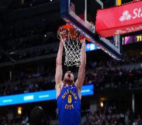 末節(jié)有關(guān)鍵三分！布勞恩5中3拿9分3助3斷正負(fù)值+18