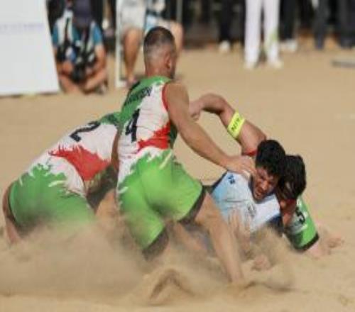 第六屆亞洲沙灘運(yùn)動(dòng)會(huì)沙灘卡巴迪男子決賽：伊朗隊(duì)勝印度隊(duì)奪冠