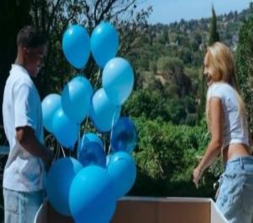 20歲當爸爸！恩德里克與妻子共同宣布，將迎來一個男孩